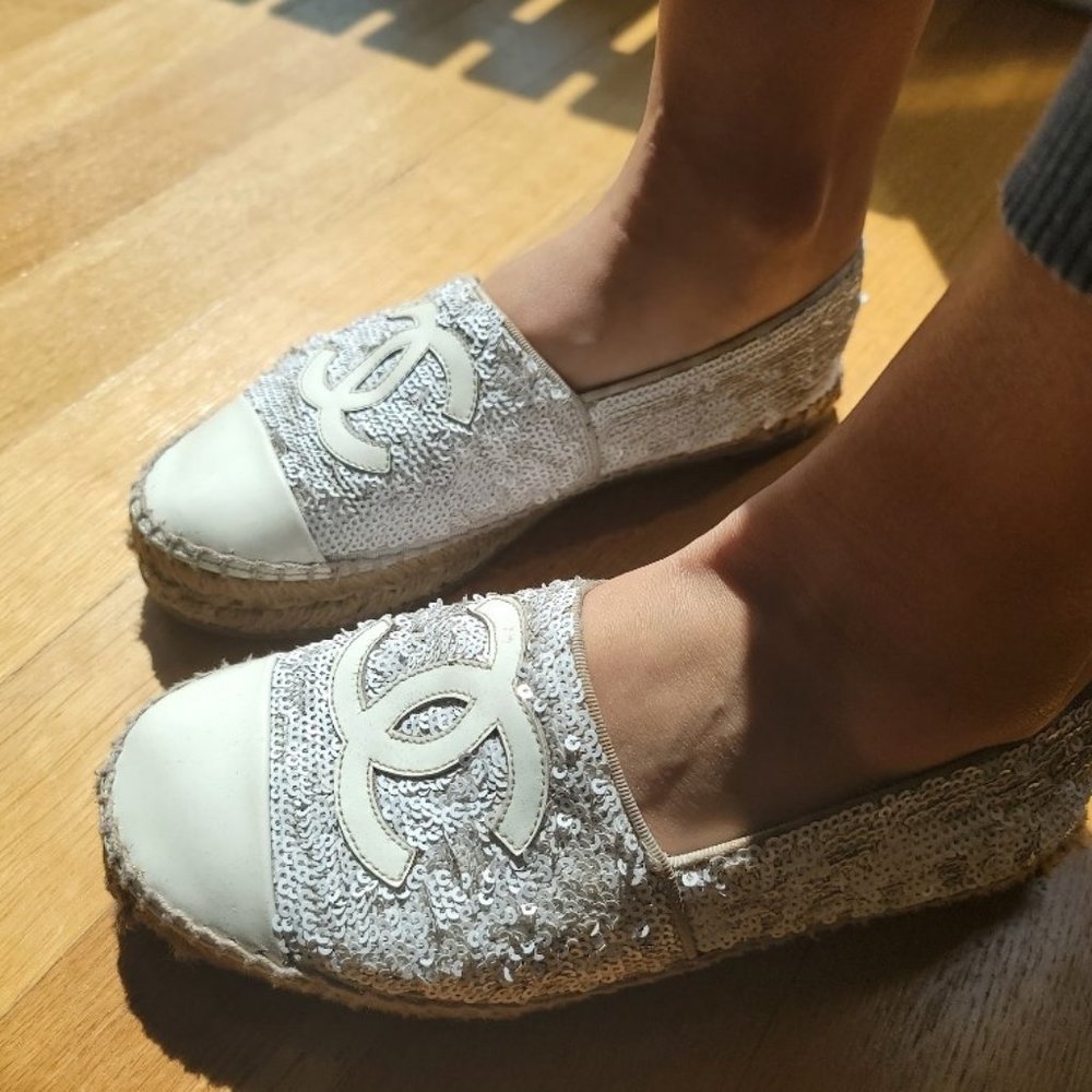 Chanel espadrilles shoes - Picture 1 of 3